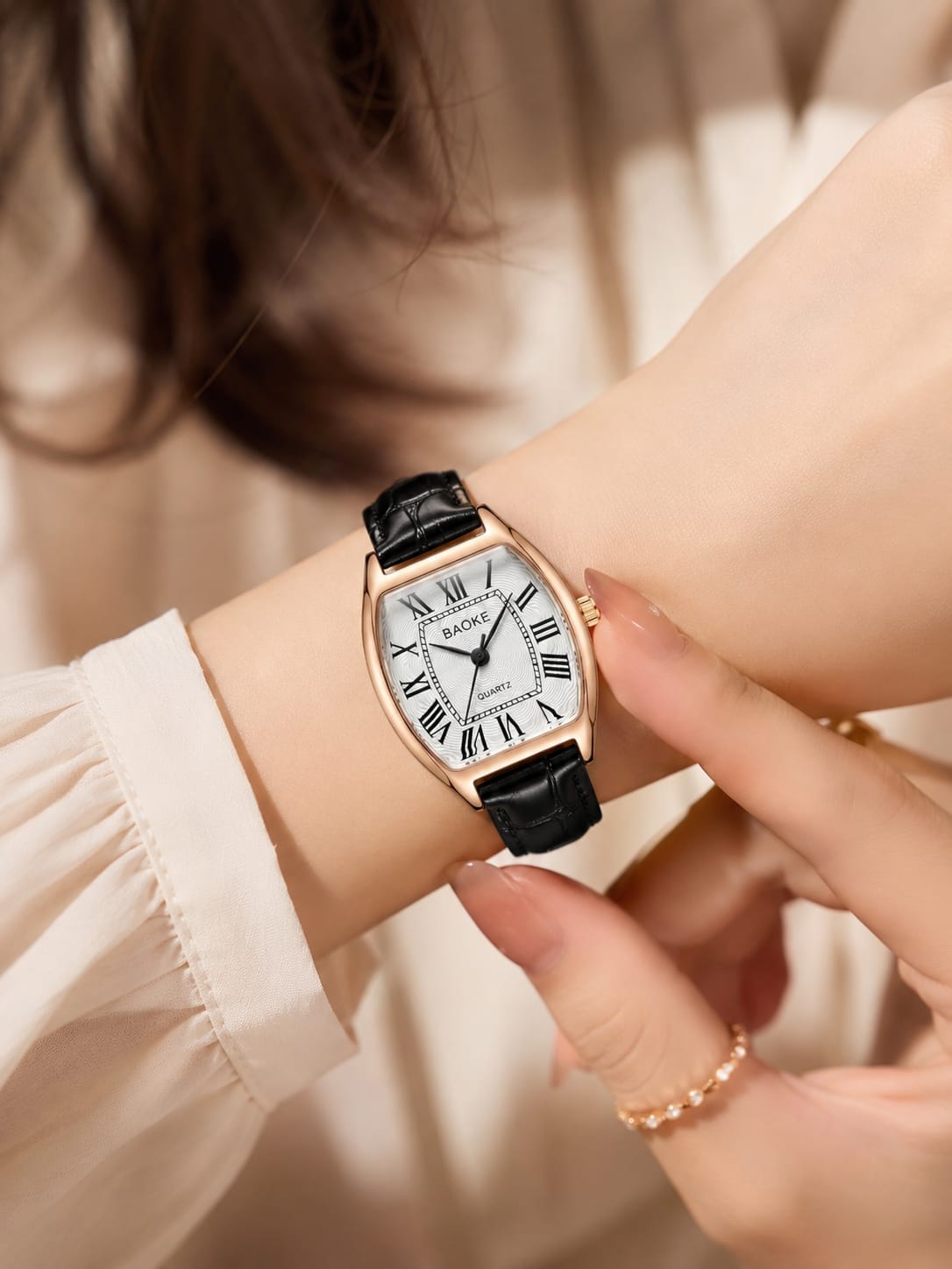 BAOKE Vintage Tonneau Women's Quartz Watch – Classic Rose Gold & Black Leather Strap